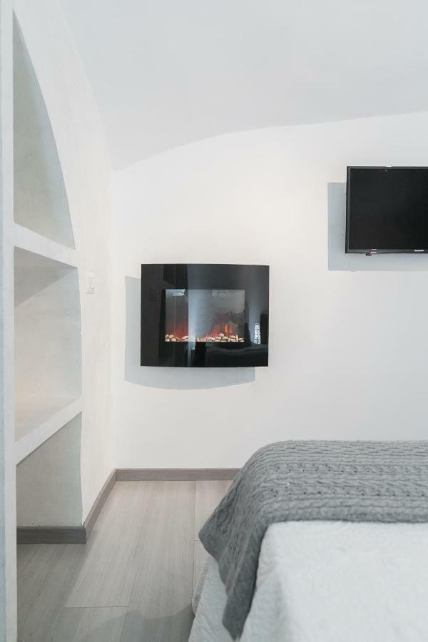 Diana Romantic Loft Рим Екстериор снимка