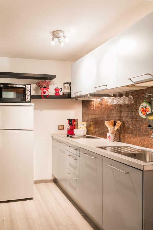 Diana Romantic Loft Рим Екстериор снимка