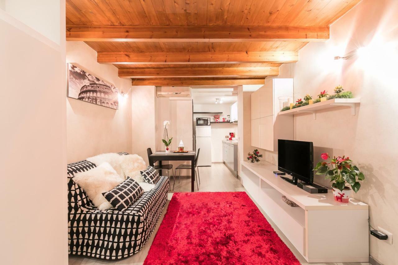 Diana Romantic Loft Рим Екстериор снимка
