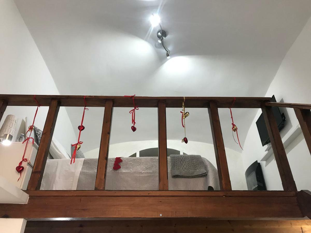 Diana Romantic Loft Рим Екстериор снимка