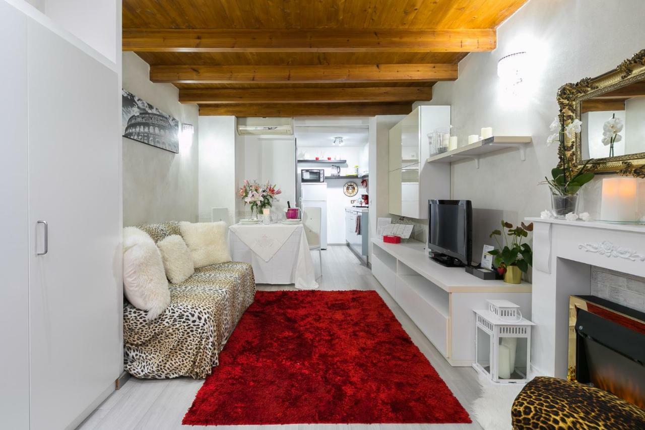 Diana Romantic Loft Рим Екстериор снимка
